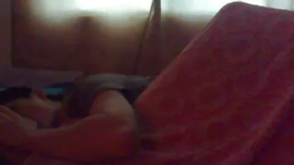 Calci Giapponese bellezza mentre prendere in giro il suo clitoride i migliori film hentai