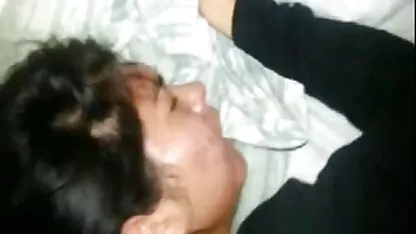 Cagna in calze nere con i migliori film porno americani una vagina che non è rasata per fare in un grande vaso