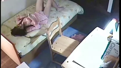 Sarah mostra un primo piano di figa il miglior film porno pelosa