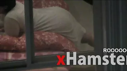 La ragazza ha i migliori video di brazzers abilmente leccato i cappelli pelosi
