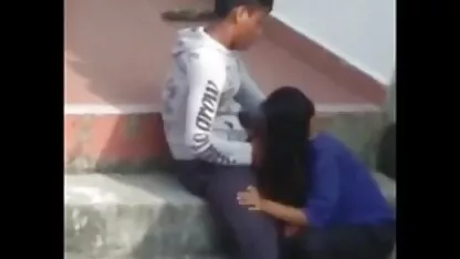 Ninfa procace i migliori film hentai e muscolare seduta i fori rasata sul cazzo duro