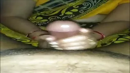 Gli assistenti di volo dopo i film porno piu belli l'arrivo Masturbazione vagina sul pavimento