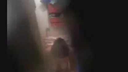 Bruna annoiato con il sesso e diteggiatura foro Peloso con le dita i film piu belli porno