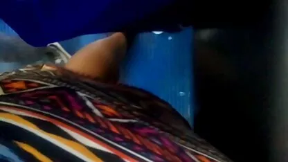 Pulcino miglior video porno al mondo caldo succhiato da un trans in una gonna corta