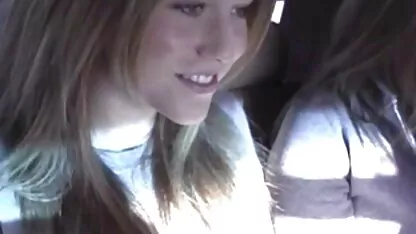 Un vecchio fa arrabbiare la sua ragazza i migliori video porn