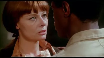 Ragazzo spiare film porno italiani migliori bionda nuda e ricevere un pompino fresco come un dono