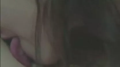 La moglie porno i piu belli invita la sua amica a compiacere suo marito