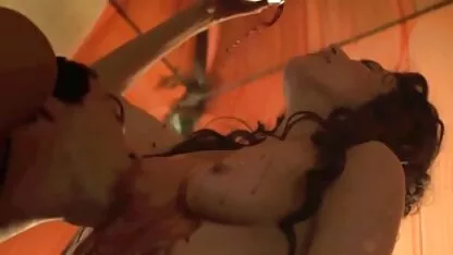 Bellezza sesso con un trans biondo porno gratis nuovi destra in il pubblico toilet