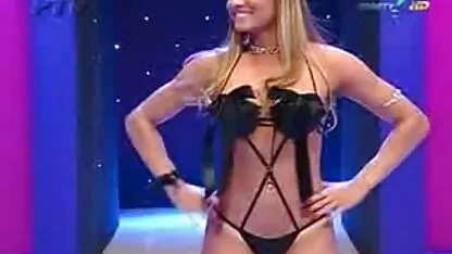 Padrona dominating un ragazza in latex sculacciata i migliori film porno 2018 lei delizioso