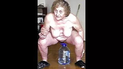 Un uomo film piu belli porno che vende sesso con sua moglie per il bene dei soldi