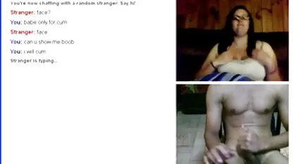 Le donne grasse si i migliori film hentai lavano sotto la doccia insieme dopo una nuotata