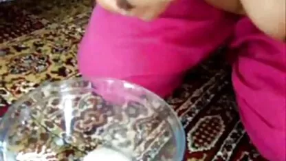 Ardente Sultano godendo un pompino dalla sua amante Nadine film porno gratis belli